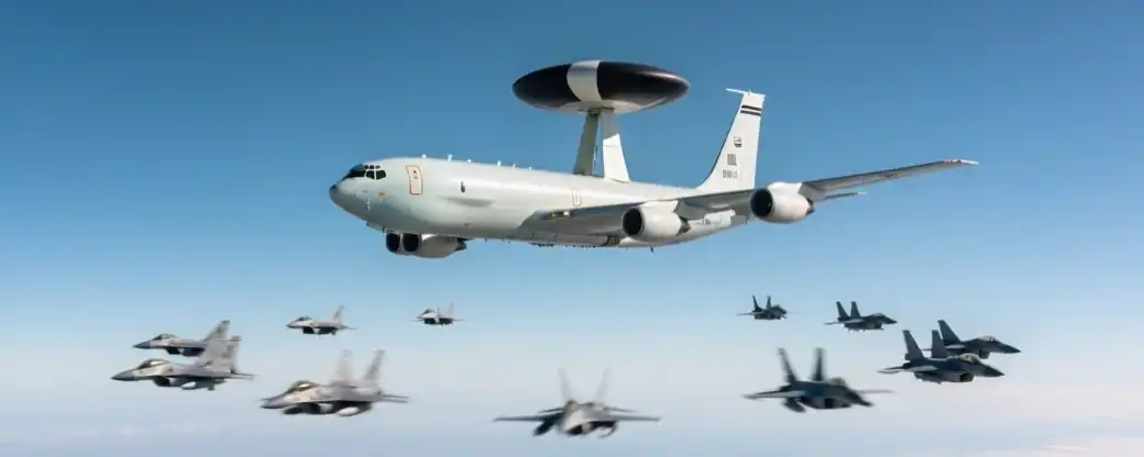 Воздушные Око и Ухо: Роль AWACS в Современной Военно-Полевой Обстановке