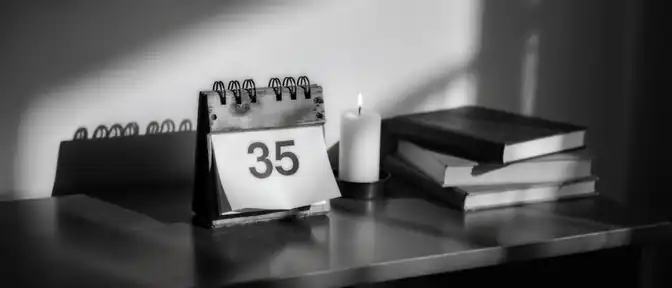 Граница между молодостью и зрелостью в 35 лет обозначена академиком РАН Геннадием Онищенко